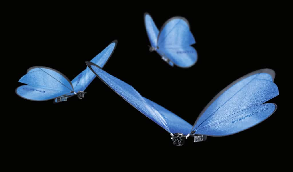 FESTO combines nature and engineering in their new eMotionButterflies